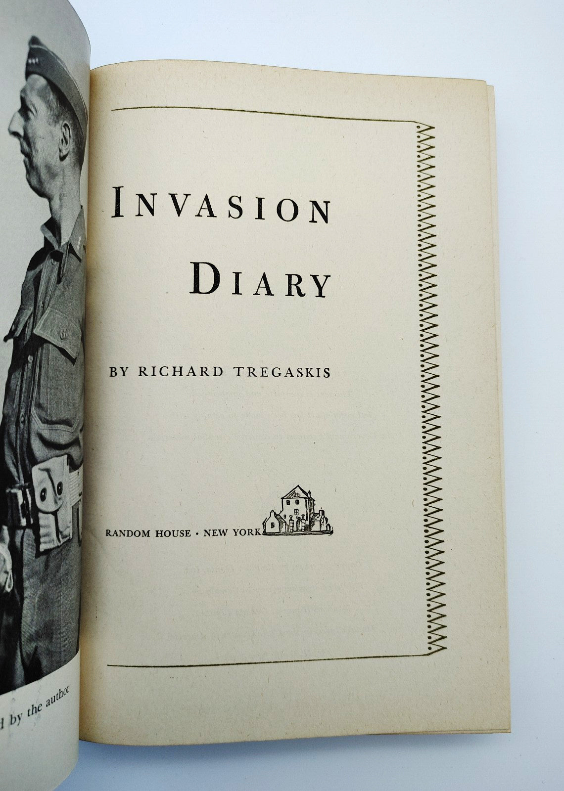 Title page of the first edition of Tregaskis' Invasion Diary (1944)