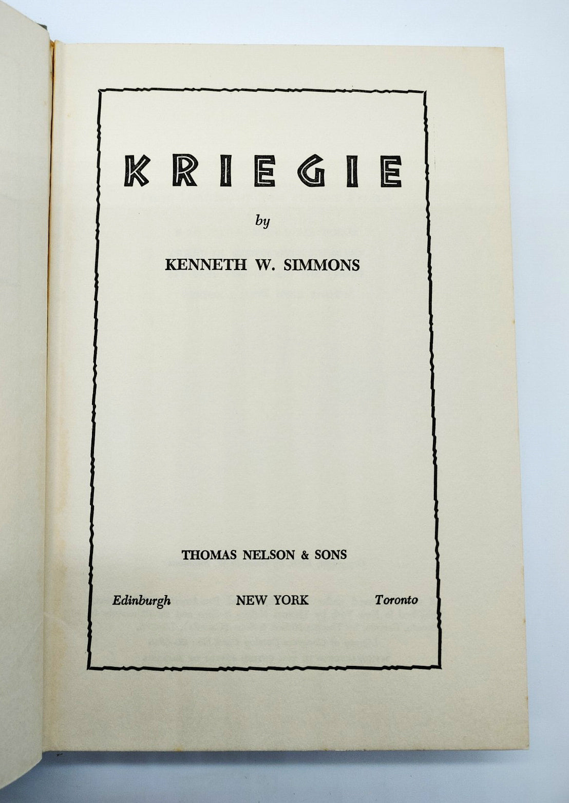 Title page from first edition of Simmons' Kriegie (1960)