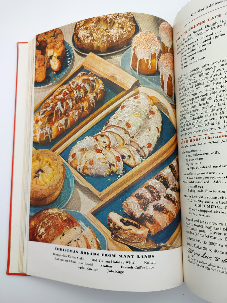 Sweet Christmas breads from Betty Crocker's Picture Cook Book (1950)