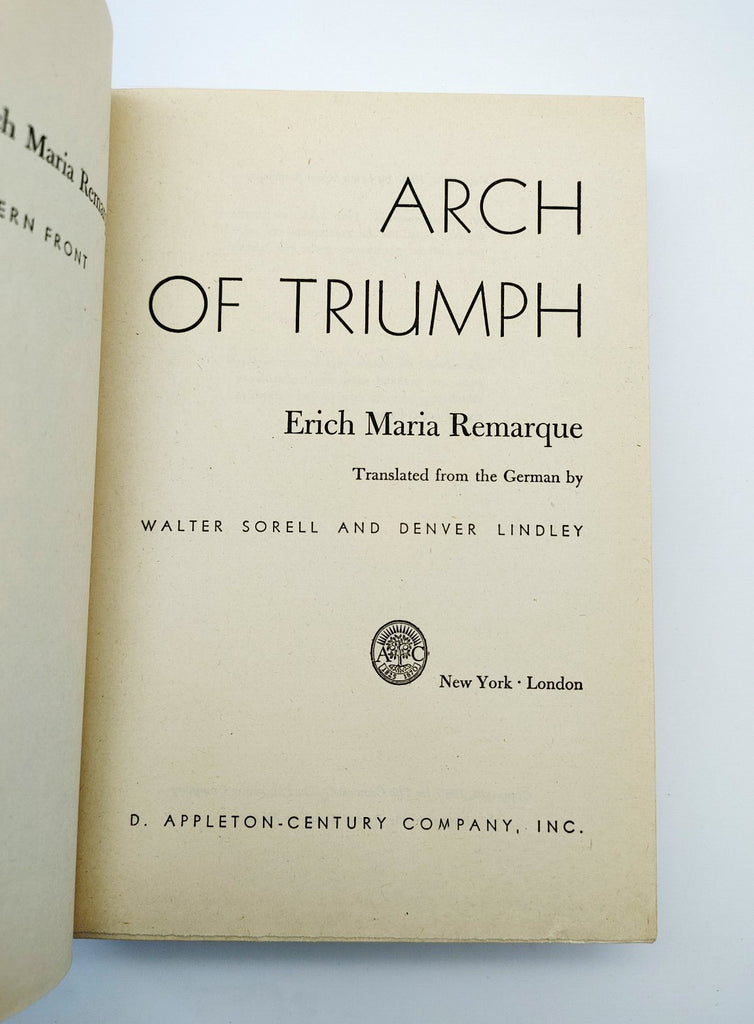 Title page of the First edition of Remarque's Arch of Triumph (1945)
