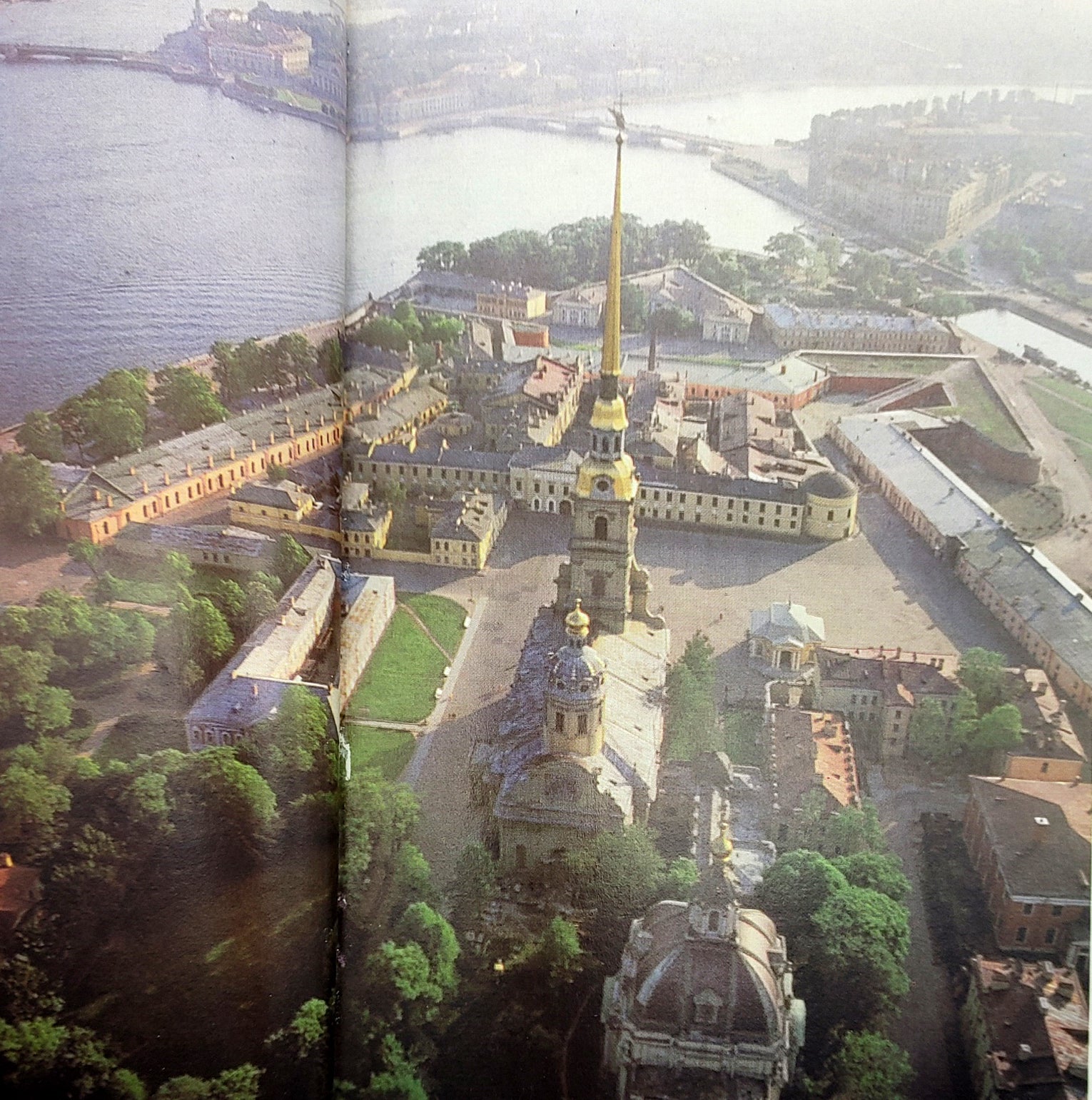 Photographic illustration of Saints Peter and Paul Cathedral from Leningrad (1984)