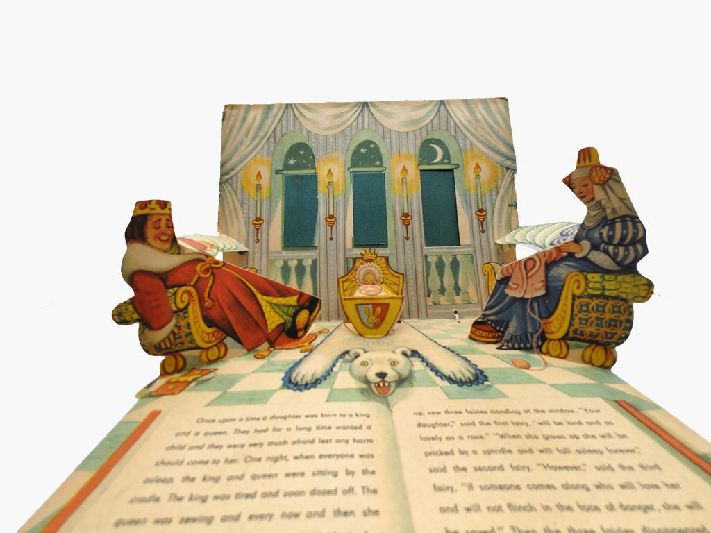 Pop-up illustration of the queen and king from the first edition of Kubasta's Sleeping Beauty (1961)